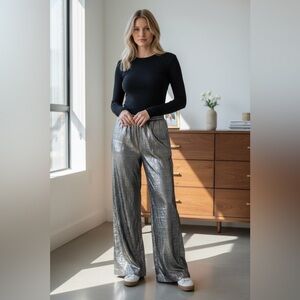 a new day women’s‎ shimmer Silver Wide-Leg Pants  Elastic Waist size small NWT
